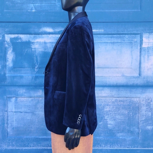 VITARELLI MEN'S PURE VELVET (2) BUTTON LUXURY TUXEDO BLAZER (ITALY) - Picture 11 of 17